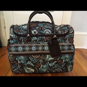 Vera Bradley travel bag